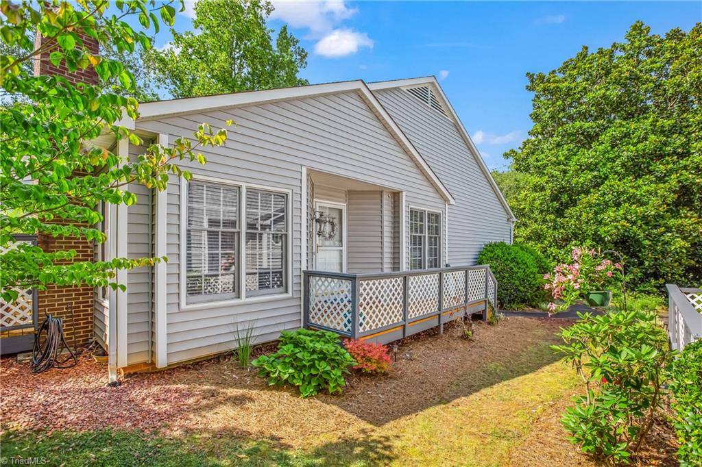 104 Pebble Rdg Lane Winston-Salem, NC 27104 - Photo 4 of 29 Gallery Image 4