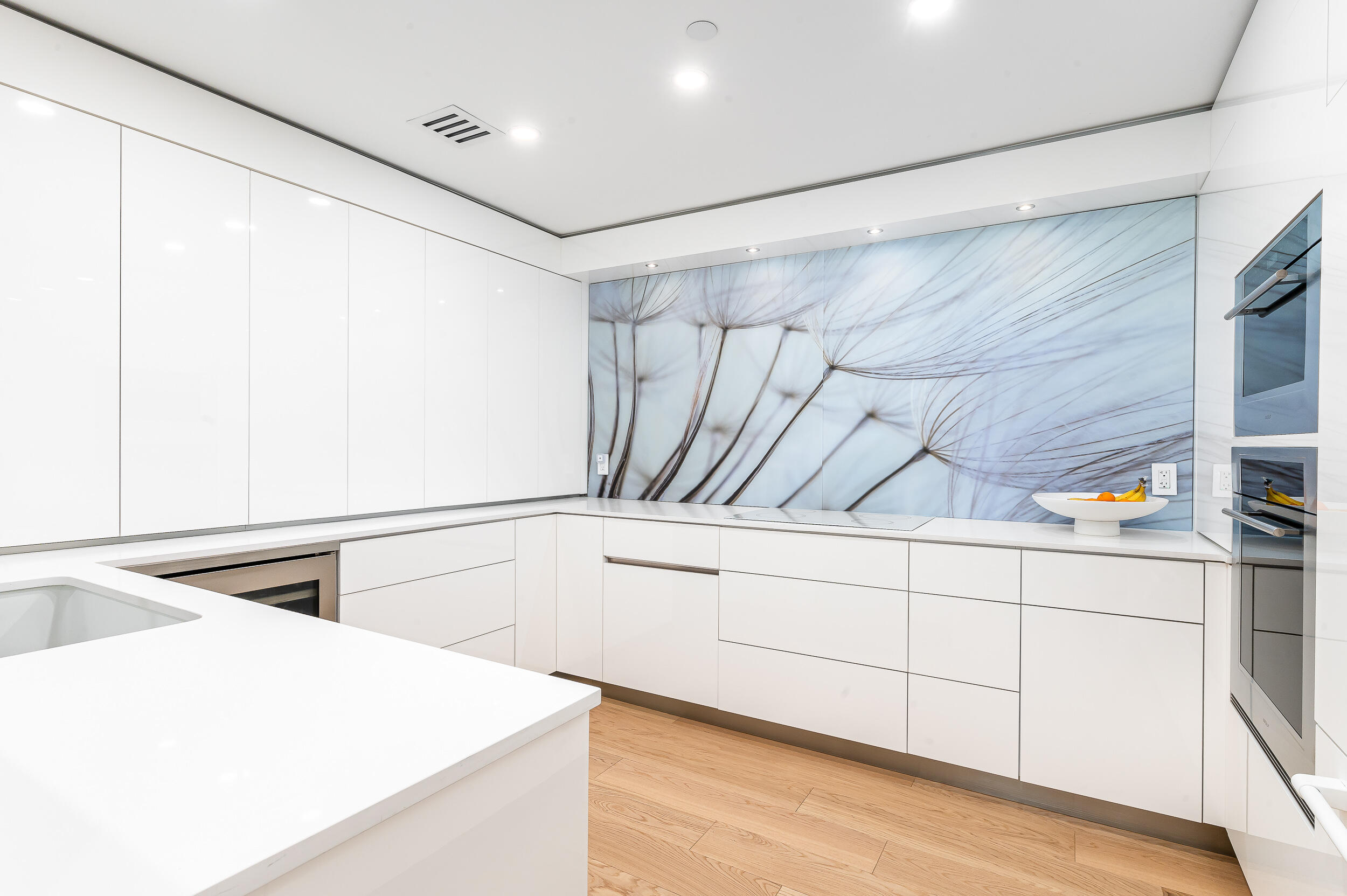 200 East Palmetto Park Road, Unit 509 Boca Raton, FL 33432 - Photo 13 of 52 Brand New Custom High Gloss Cabinetry