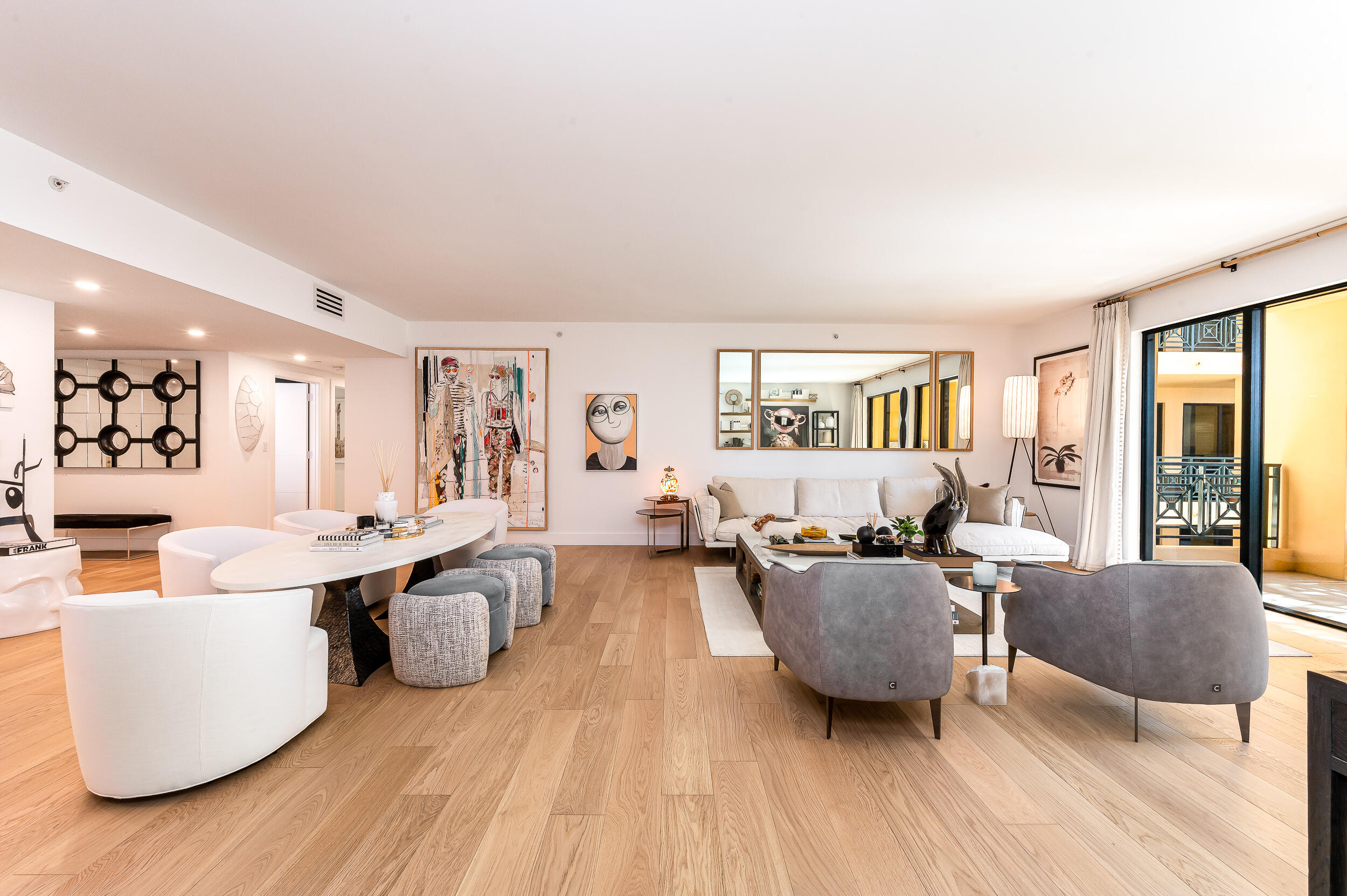 200 East Palmetto Park Road, Unit 509 Boca Raton, FL 33432 - Photo 3 of 52 Spacious Living/Dining Area