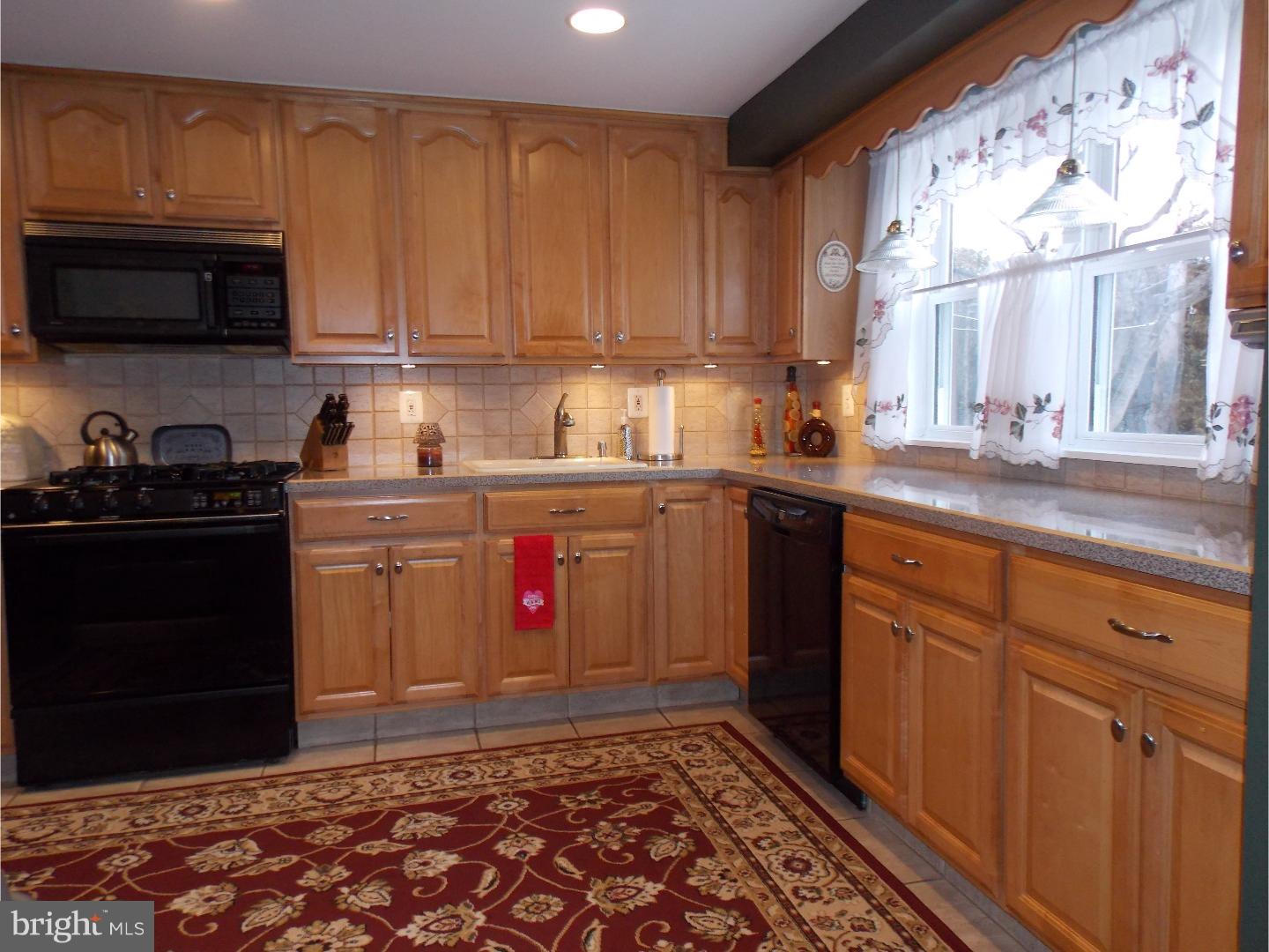 801 Millwood Road Philadelphia, PA 19115 - Photo 11 of 17 Gallery Image 11