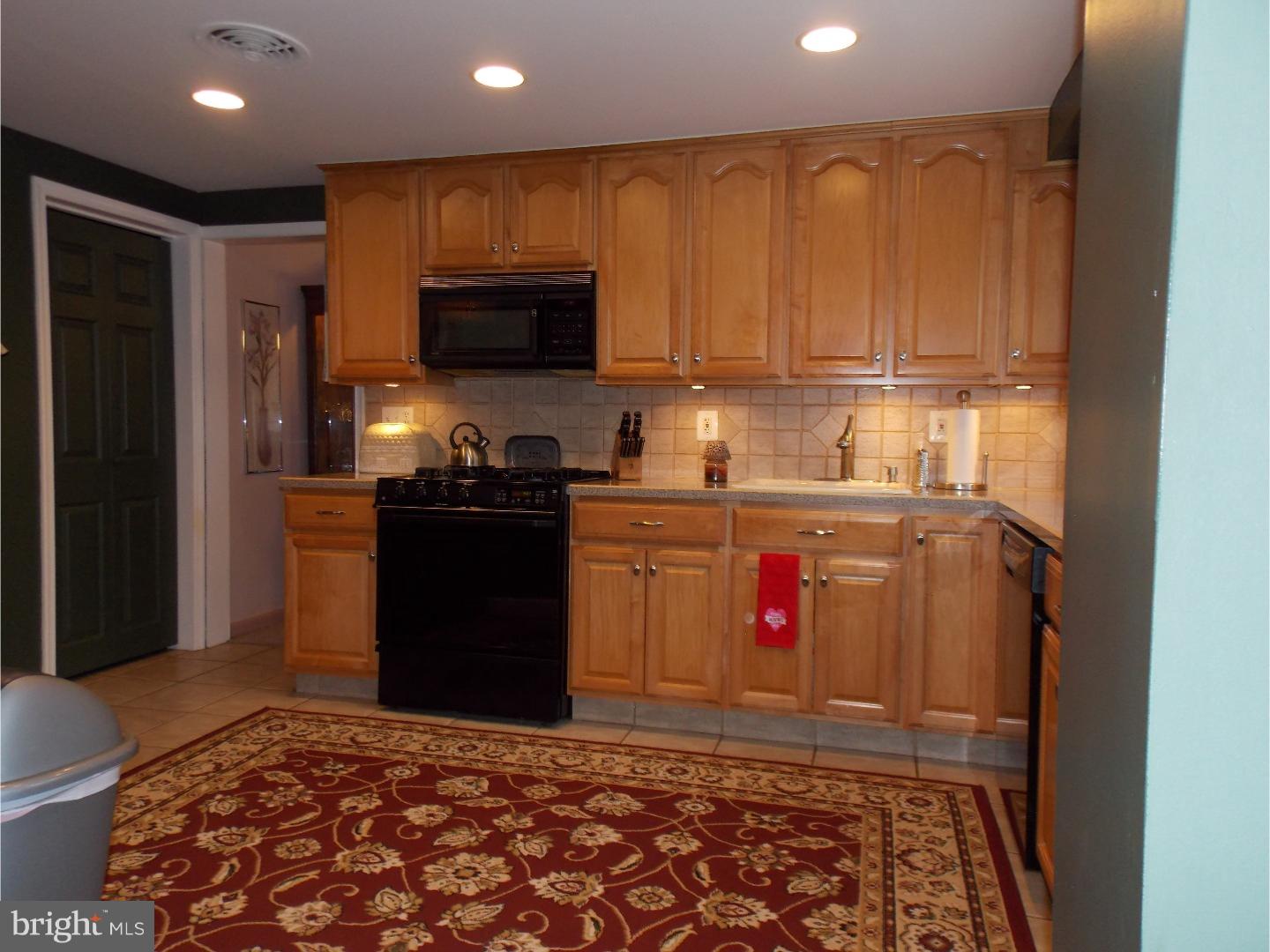 801 Millwood Road Philadelphia, PA 19115 - Photo 10 of 17 Gallery Image 10