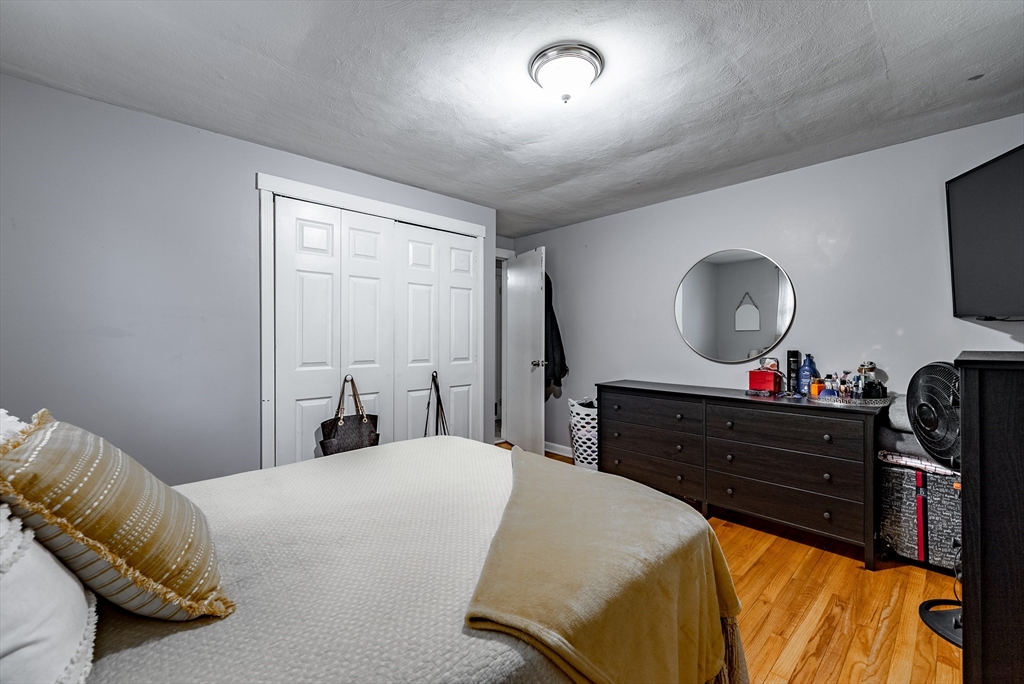 17 Mark Street Springfield, MA 01129 - Photo 15 of 29