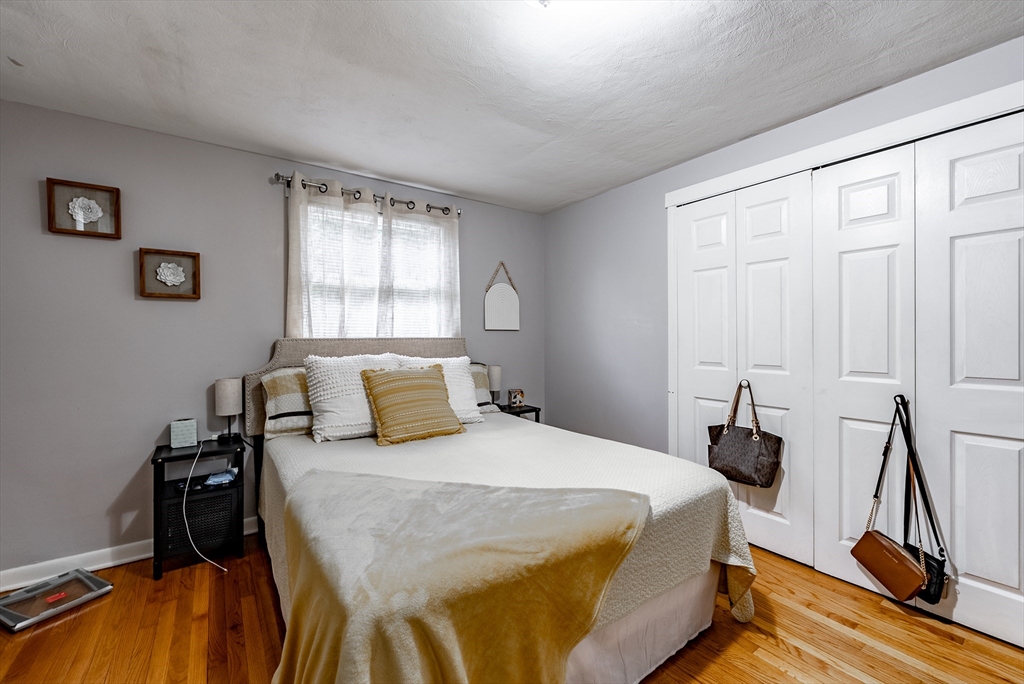 17 Mark Street Springfield, MA 01129 - Photo 16 of 29