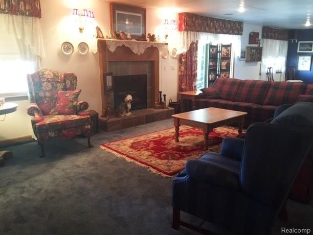53325 Foss Road Macomb, MI 48042 - Photo 10 of 25 FullSizeRender (6).jpg