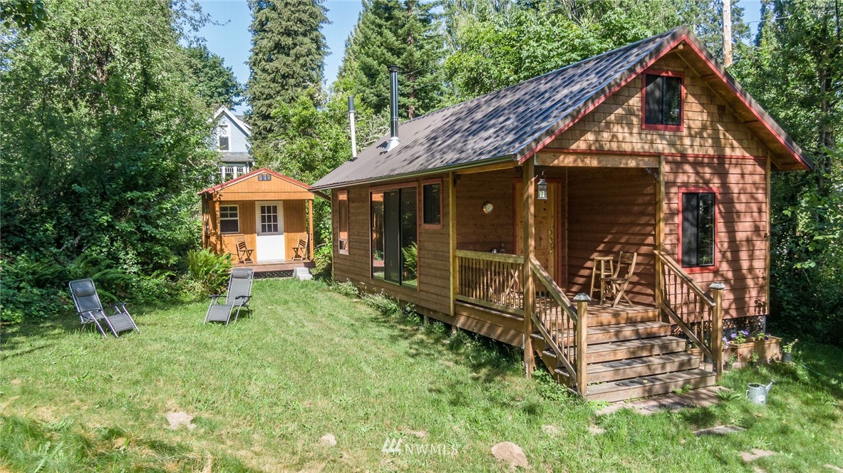 9107 Southwest Gorsuch Road Vashon, WA 98070 - Photo 4 of 15
