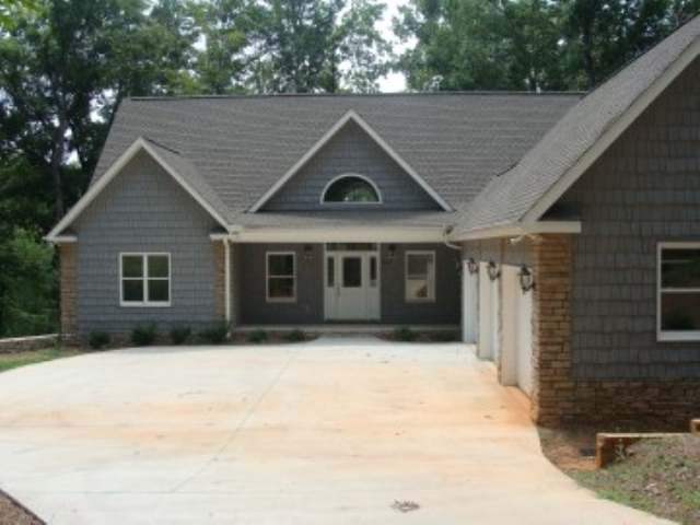 306 Coves End Point Seneca, SC 29678 - Photo 1 of 14 Gallery Image 1