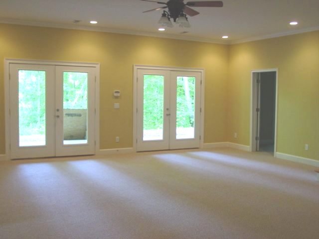 306 Coves End Point Seneca, SC 29678 - Photo 10 of 14 Gallery Image 10