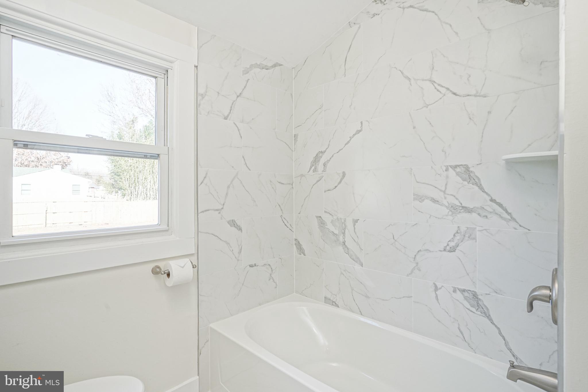 1036 Crest Road Pine Hill, NJ 08021 - Photo 18 of 30 Gallery Image 18