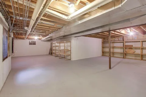 $725,000 | 651 Nor-Oaks Court, West Chicago, IL 60185