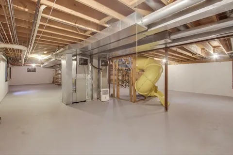 $725,000 | 651 Nor-Oaks Court, West Chicago, IL 60185