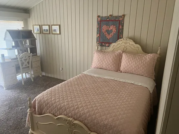 $99,000 | 23 Lakeway Street, Panorama Village, TX 77304