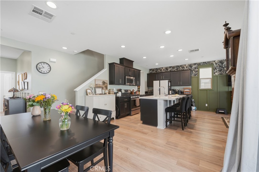 29605 Aramina Court Winchester, CA 92596 - Photo 12 of 36