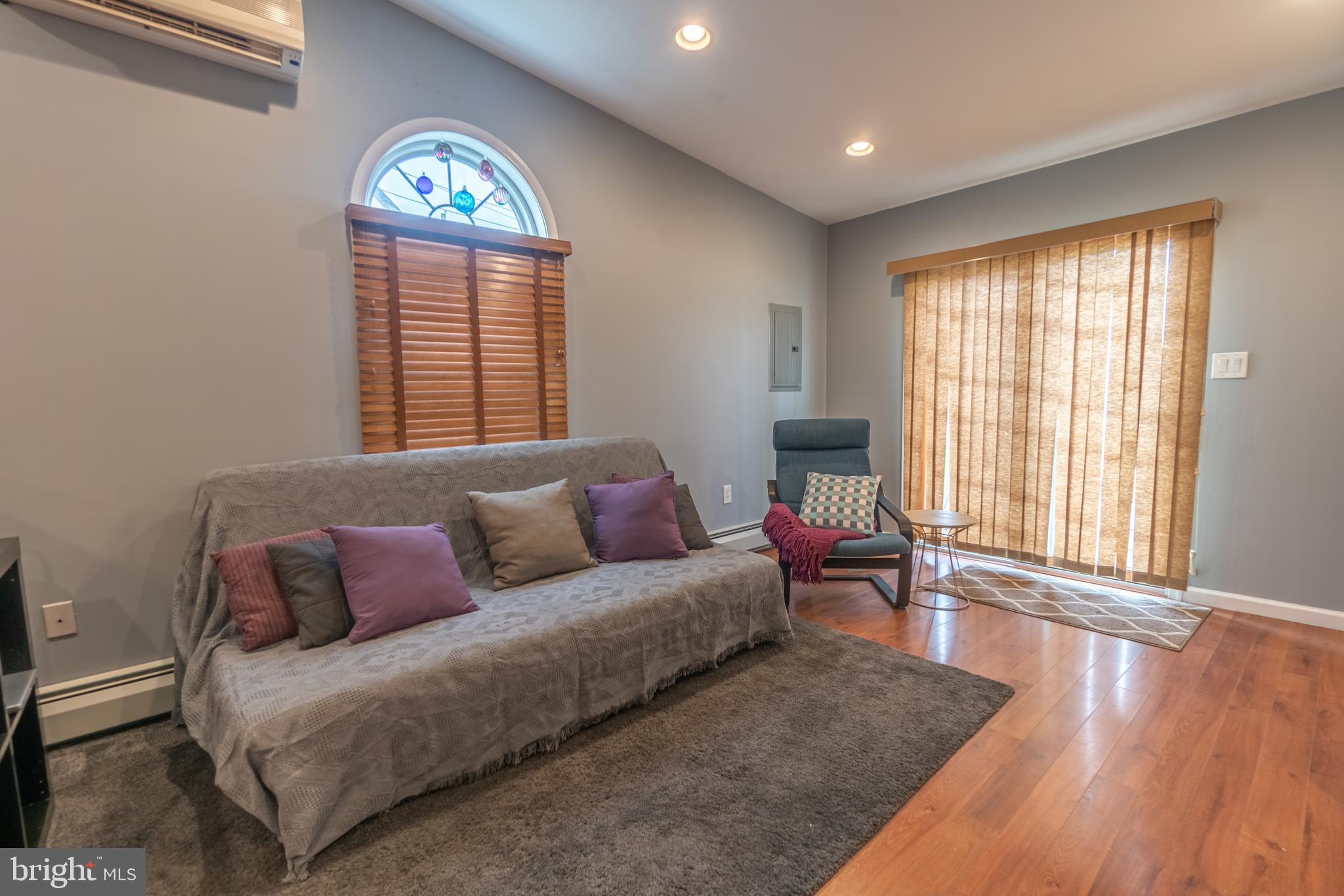 54 Ridge Lane Levittown, PA 19055 - Photo 16 of 43 Gallery Image 16