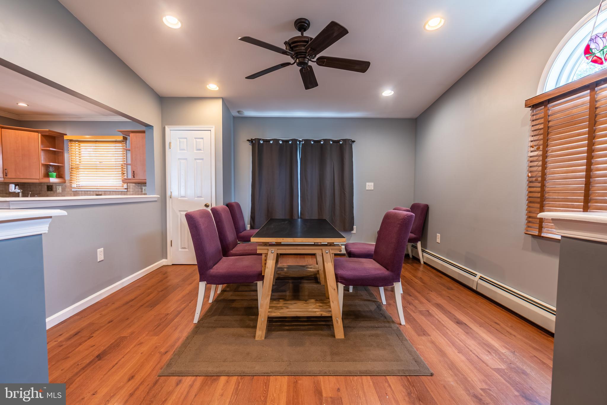 54 Ridge Lane Levittown, PA 19055 - Photo 19 of 43 Gallery Image 19