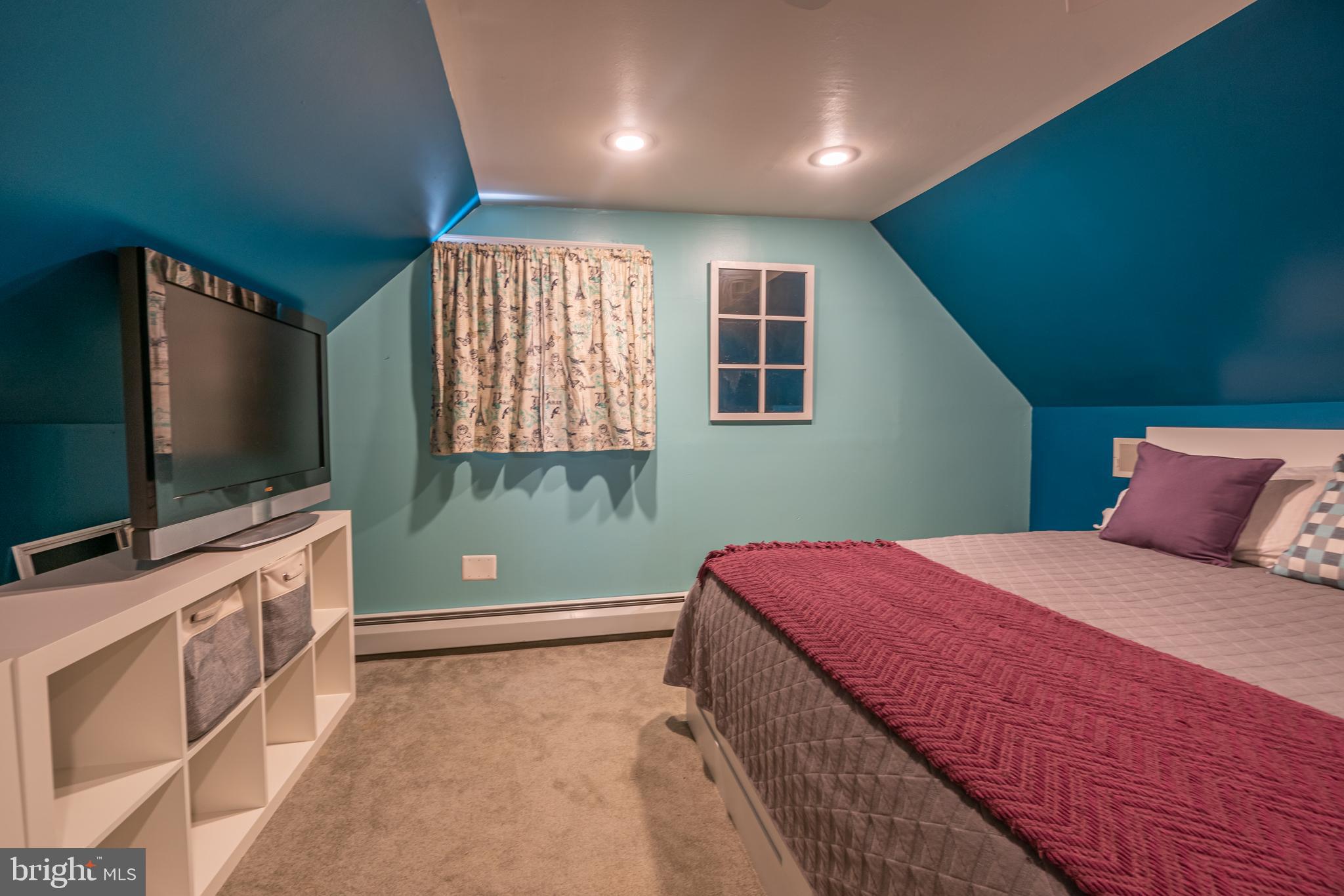 54 Ridge Lane Levittown, PA 19055 - Photo 29 of 43 Gallery Image 29