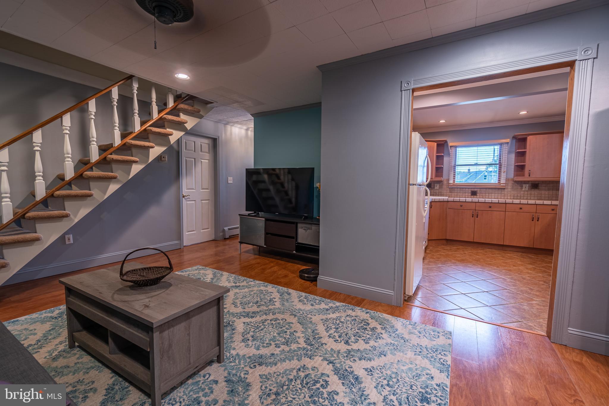 54 Ridge Lane Levittown, PA 19055 - Photo 5 of 43 Gallery Image 5