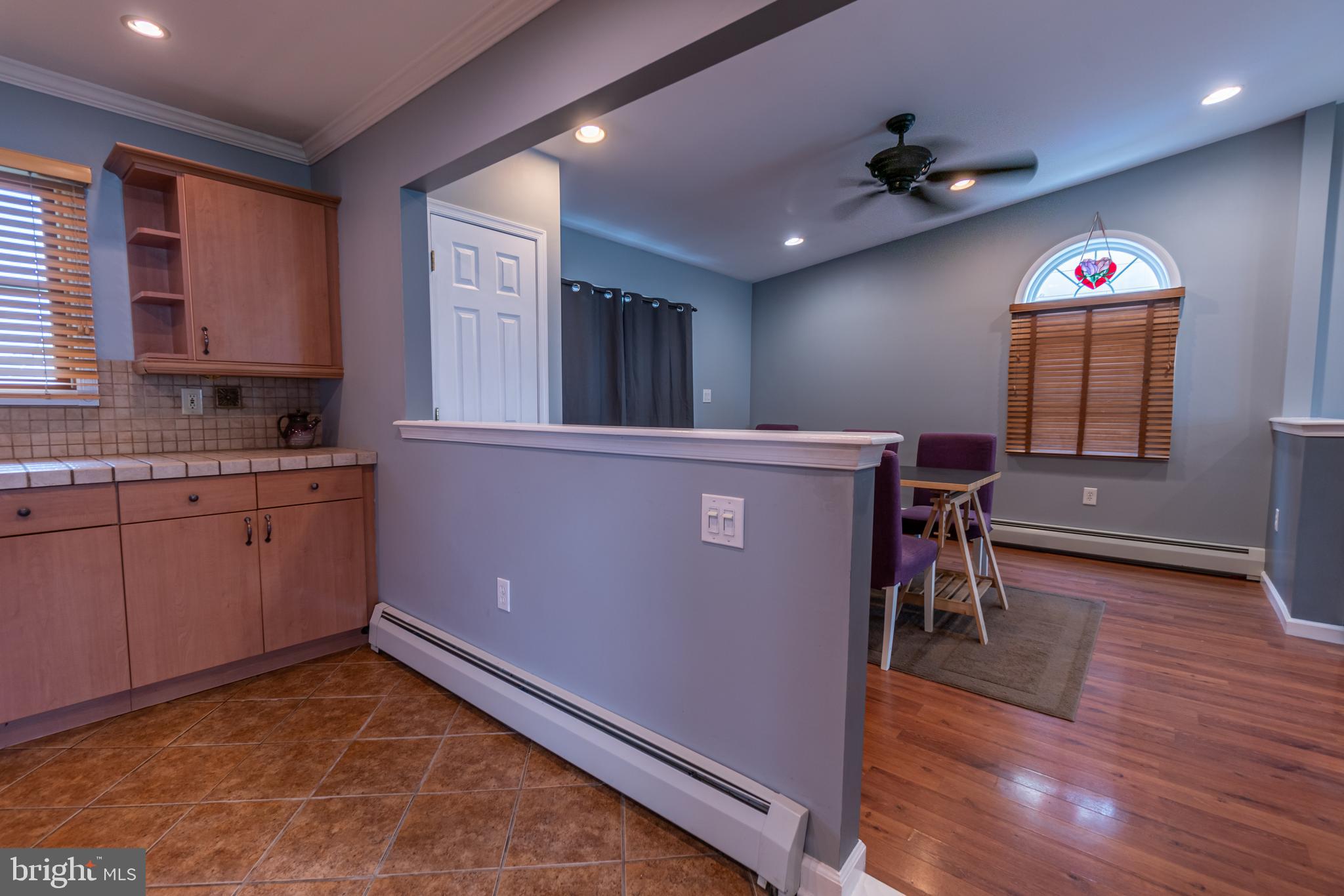 54 Ridge Lane Levittown, PA 19055 - Photo 10 of 43 Gallery Image 10