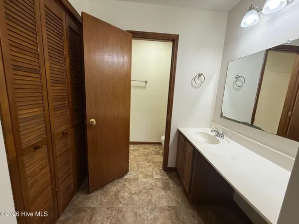 $1,050 | 715 Pinewood Drive, Jacksonville, NC 28546