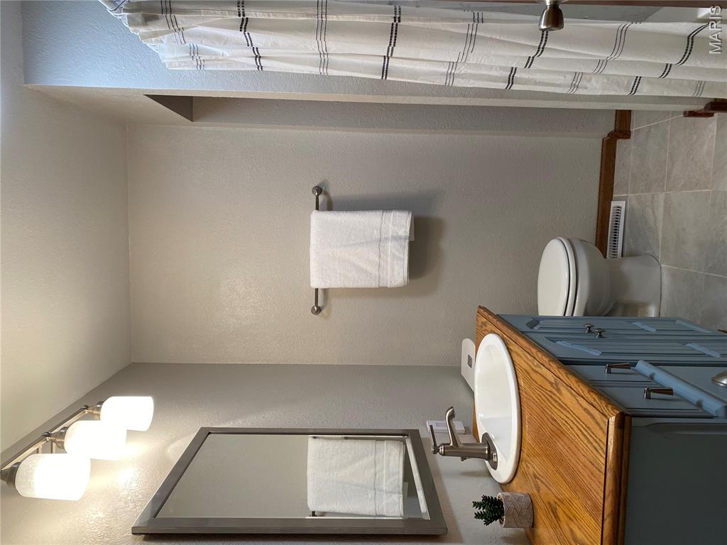 1006 Bridge Road Belle, MO 65013 - Photo 17 of 21