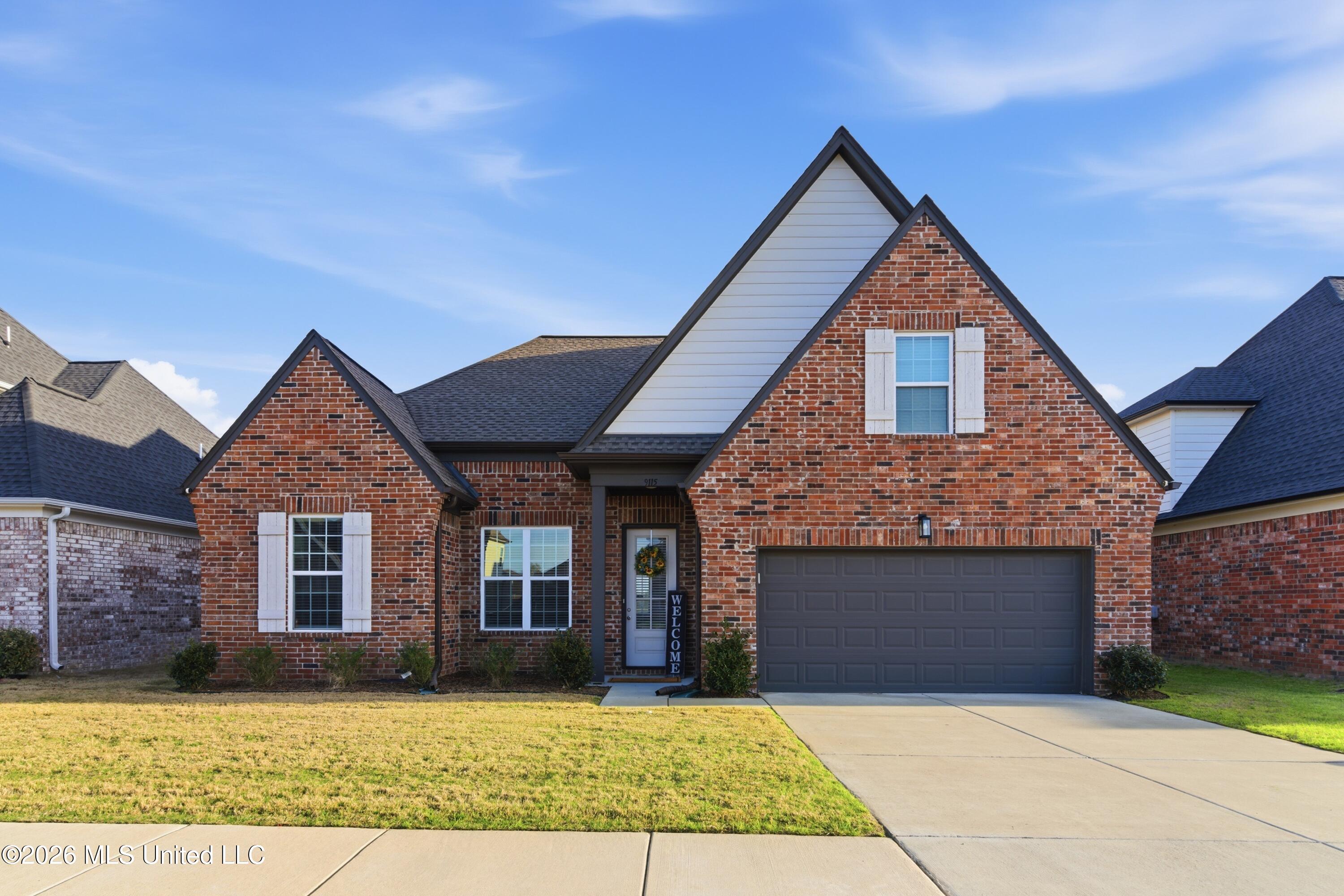 9115 Lakeside Circle South Walls, MS 38680 - Photo 1 of 18 Exterior Front