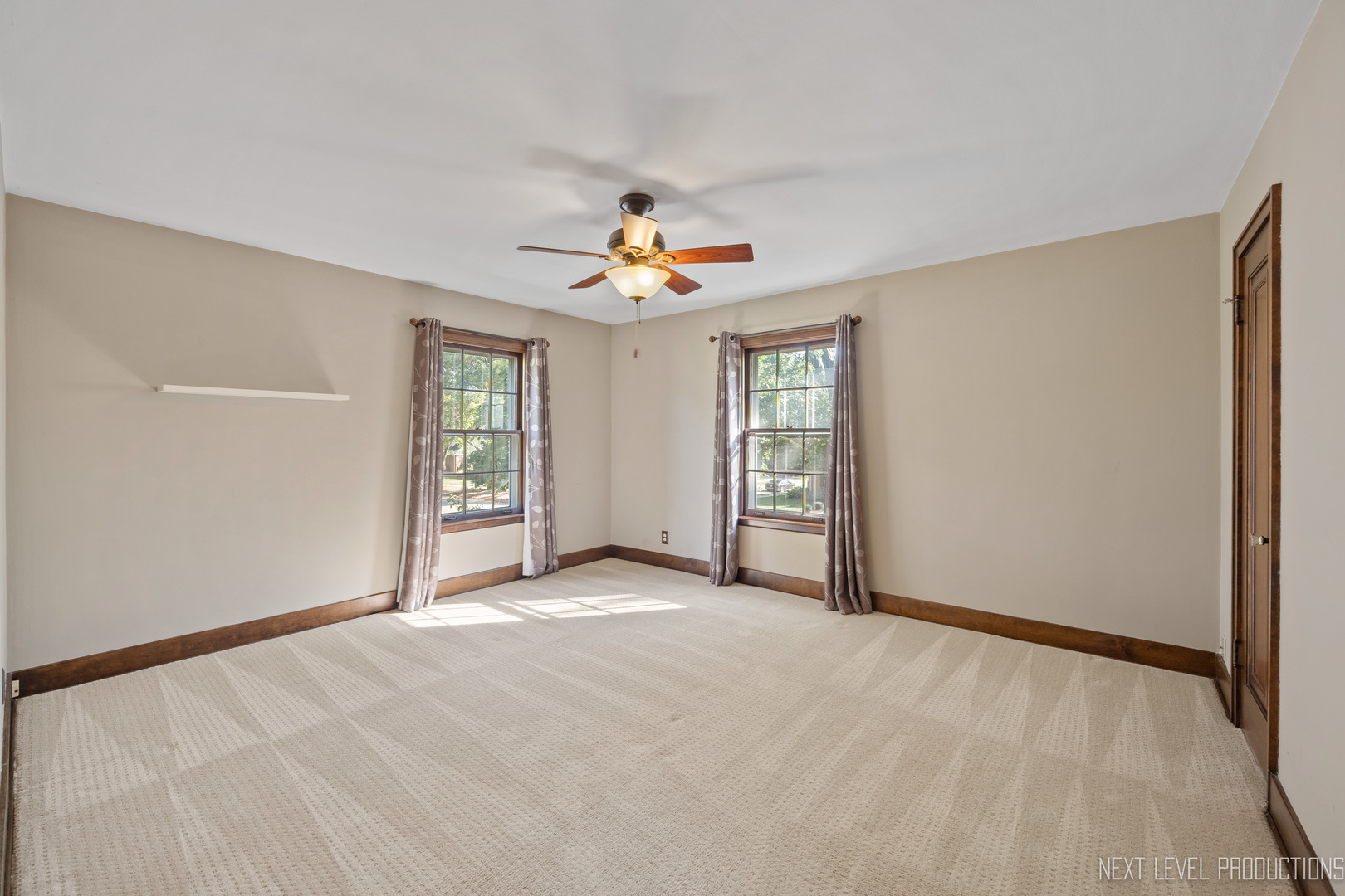 1205 South 4th Street St. Charles, IL 60174 - Photo 14 of 28 a view of an empty room with a window