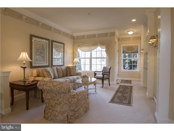 4551 Old Oak Road Doylestown, PA 18902 - Photo 4 of 20 Living Room