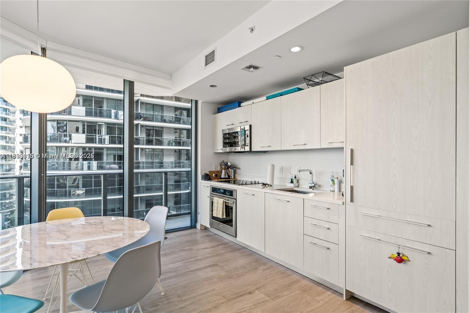 55 Southwest 9th Street, Unit 1801 Miami, FL 33130 - Photo 11 of 41