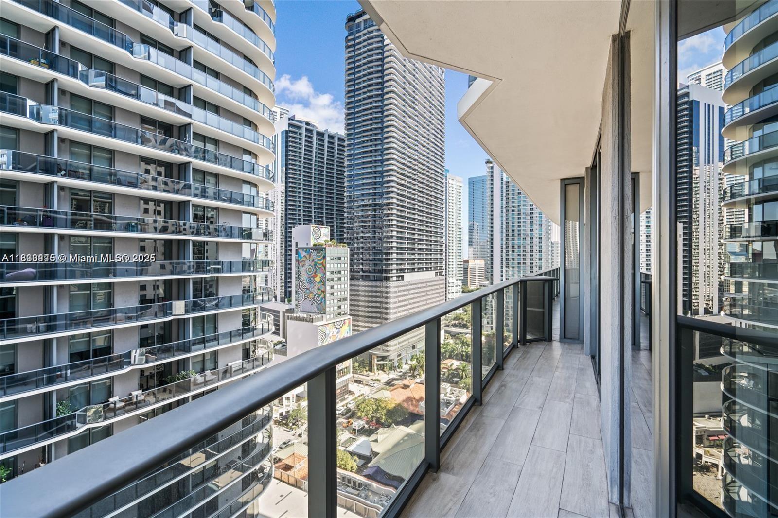 55 Southwest 9th Street, Unit 1801 Miami, FL 33130 - Photo 33 of 41