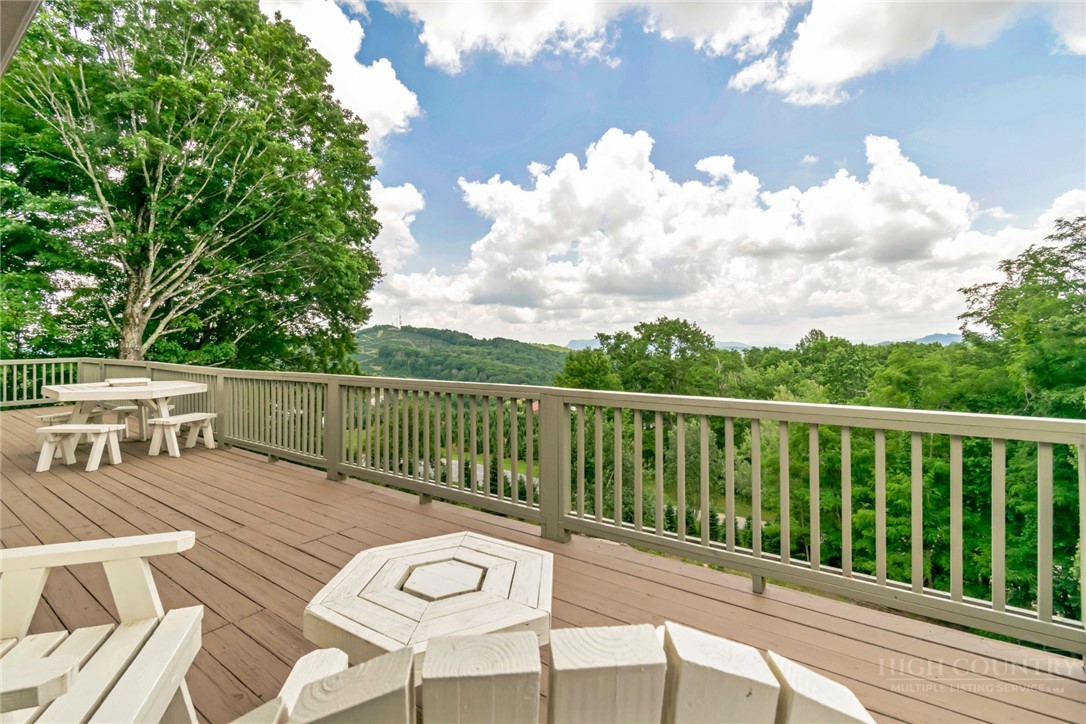90 Rabbit Hill Lane Newland, NC 28657 - Photo 44 of 49