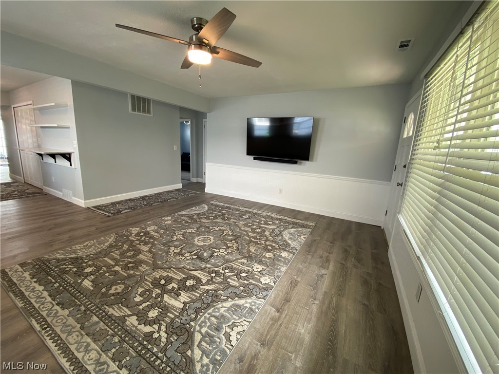 121 Lear Road Avon Lake, OH 44012 - Photo 5 of 22 Gallery Image 5