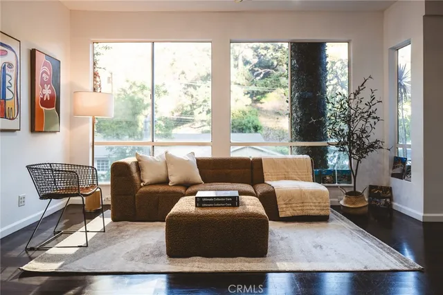 $3,680,000 | 1833 Roscomare Road, Los Angeles, CA 90077