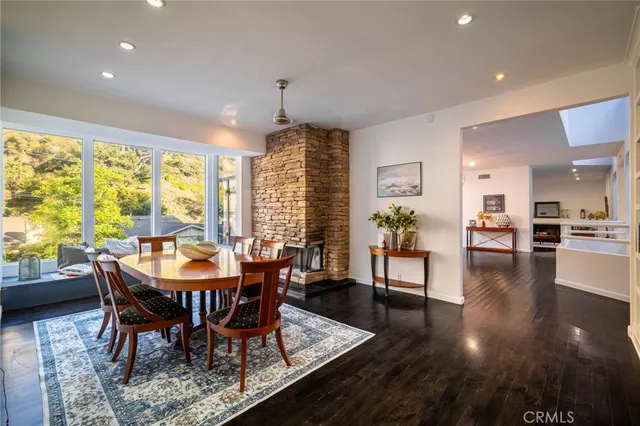 $3,680,000 | 1833 Roscomare Road, Los Angeles, CA 90077