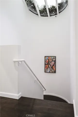 $3,680,000 | 1833 Roscomare Road, Los Angeles, CA 90077