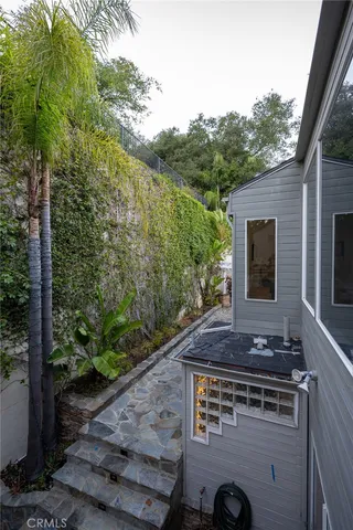 $3,680,000 | 1833 Roscomare Road, Los Angeles, CA 90077