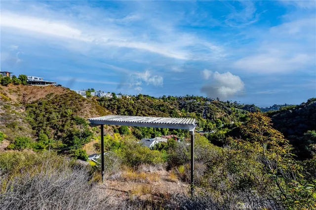 $3,680,000 | 1833 Roscomare Road, Los Angeles, CA 90077