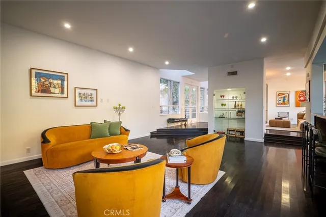 $3,680,000 | 1833 Roscomare Road, Los Angeles, CA 90077
