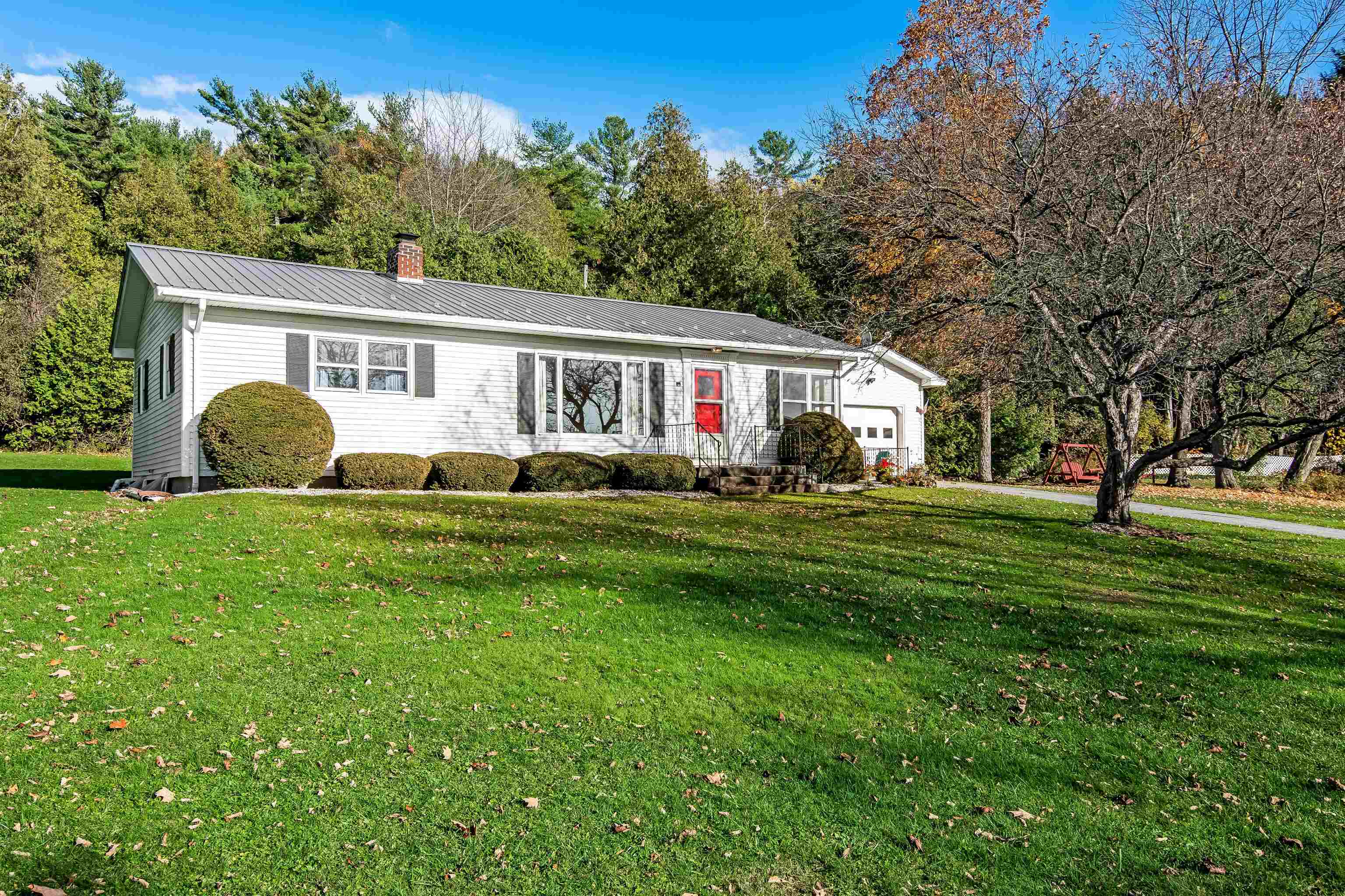 6983 Rte 116 St. George, VT 05495 - Photo 3 of 27 Gallery Image 3