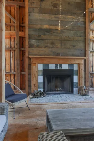 $899,000 | 1128 Taylor Road, Amherst Junction, WI 54407