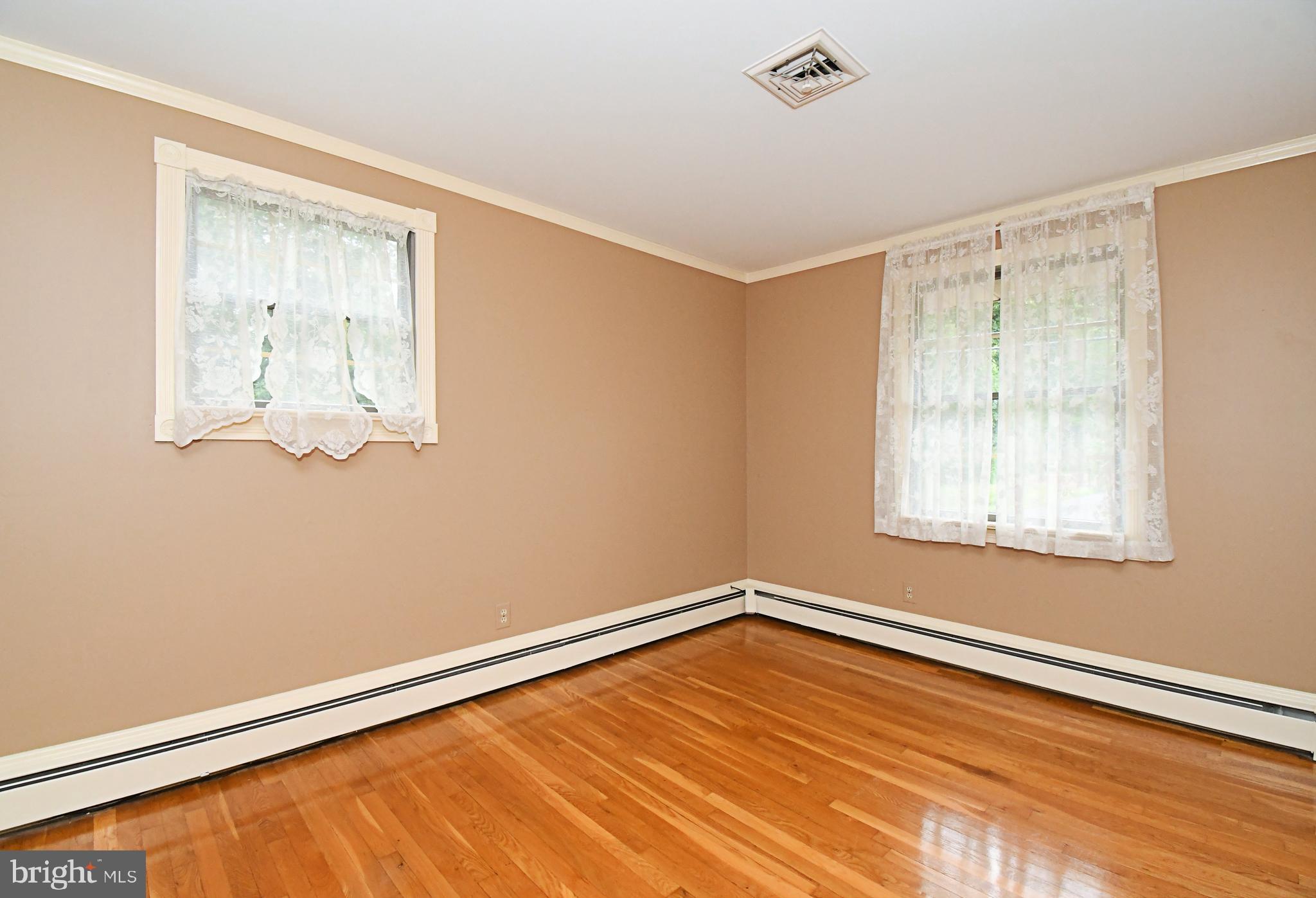 2390 Lenhart Road Colmar, PA 18915 - Photo 16 of 40