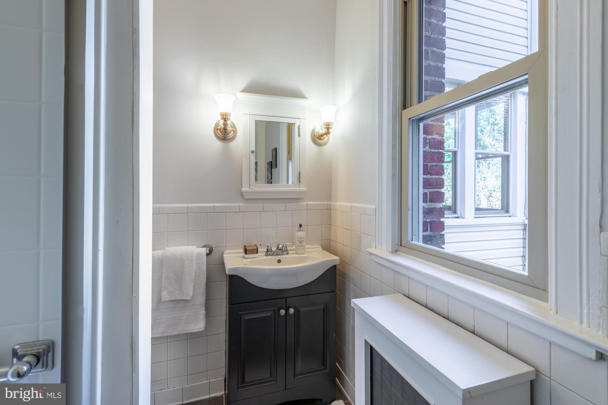 1927 Park Road Northwest Washington, DC 20010 - Photo 40 of 61