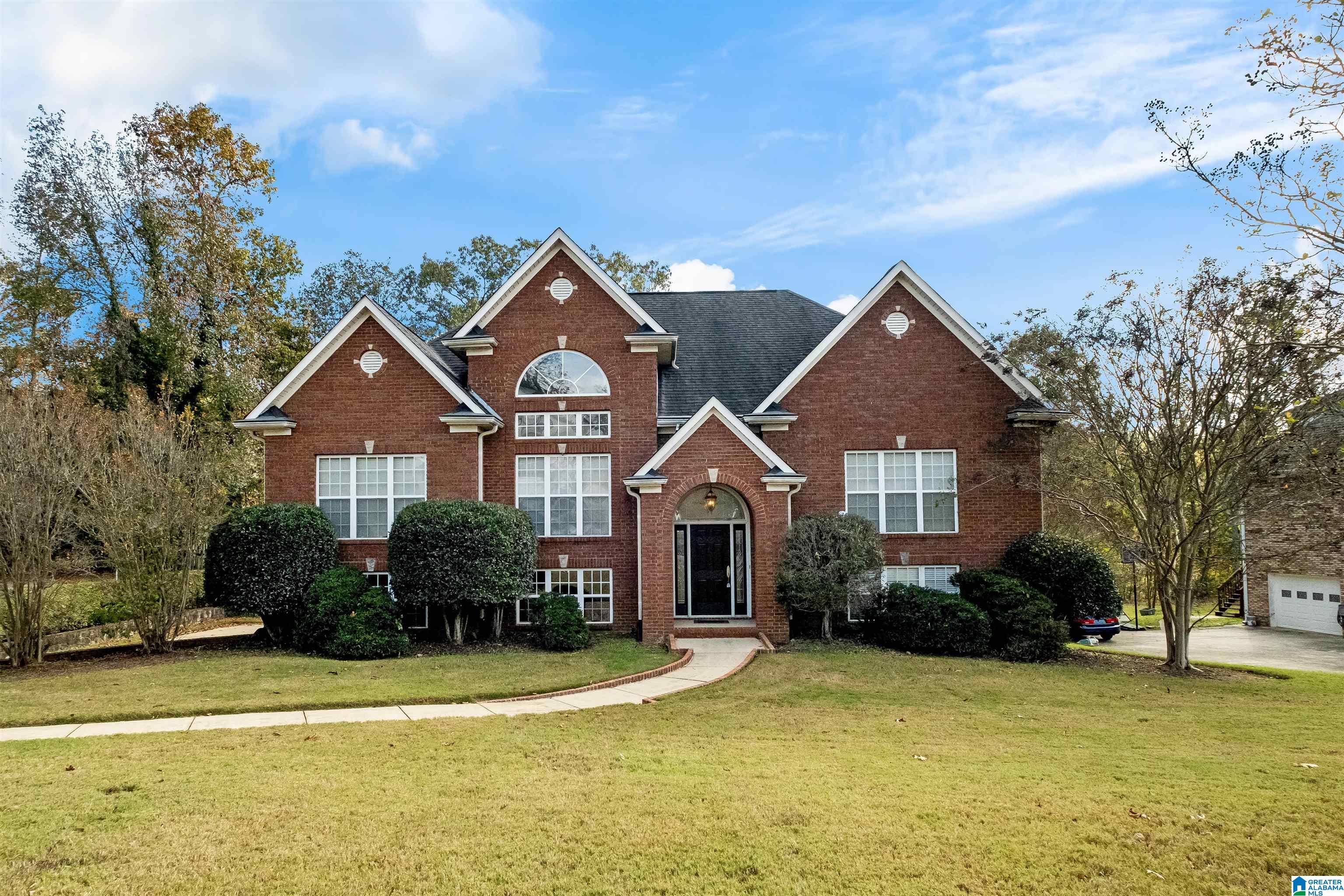 2710 Oakleaf Circle Helena, AL 35022 - Photo 2 of 50