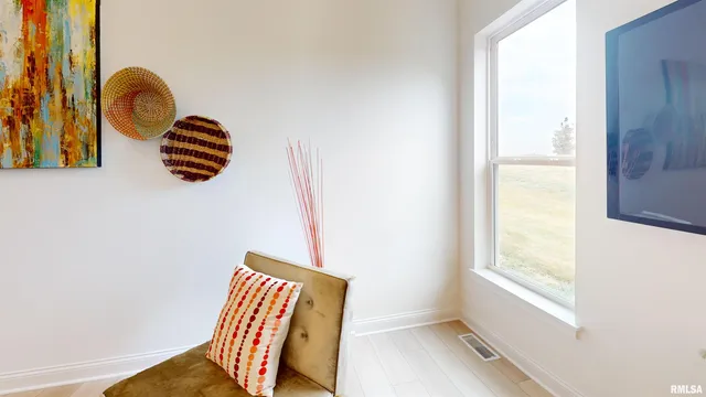 $382,037 | 5925 Butterfield Court, Bettendorf, IA 52722