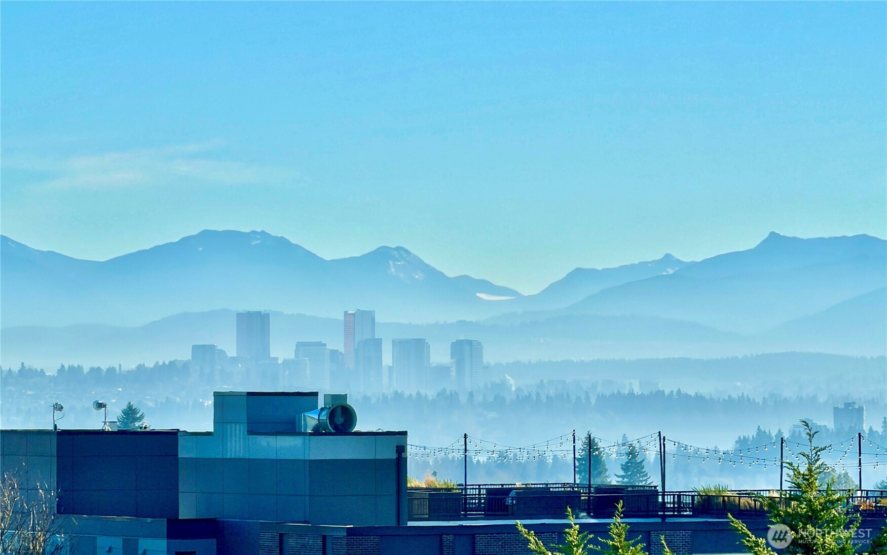 4416 Francis Avenue North, Unit B Seattle, WA 98103 - Photo 22 of 26 a view of a city with tall buildings