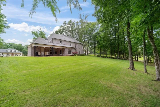 $899,900 | 25 Branston Cove, Eads, TN 38028
