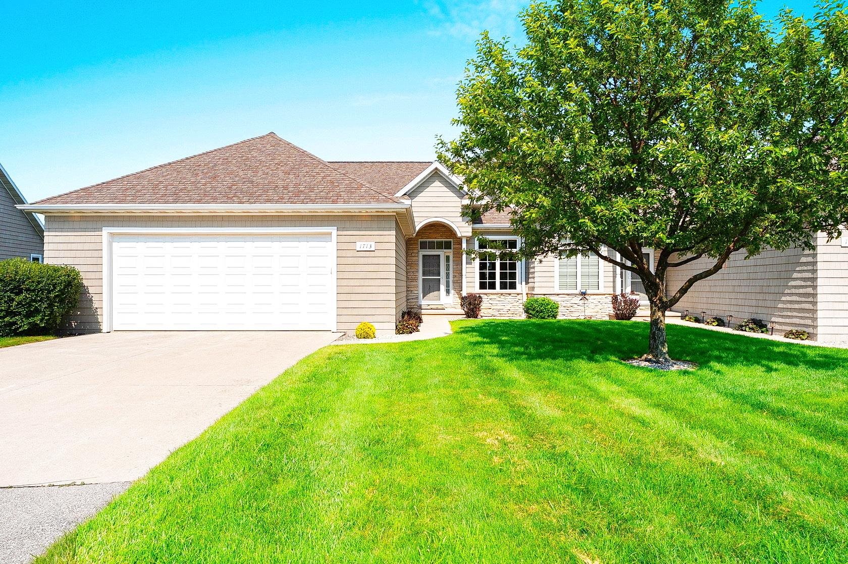1713 Remington Ridge Way De Pere, WI 54115 - Photo 1 of 53
