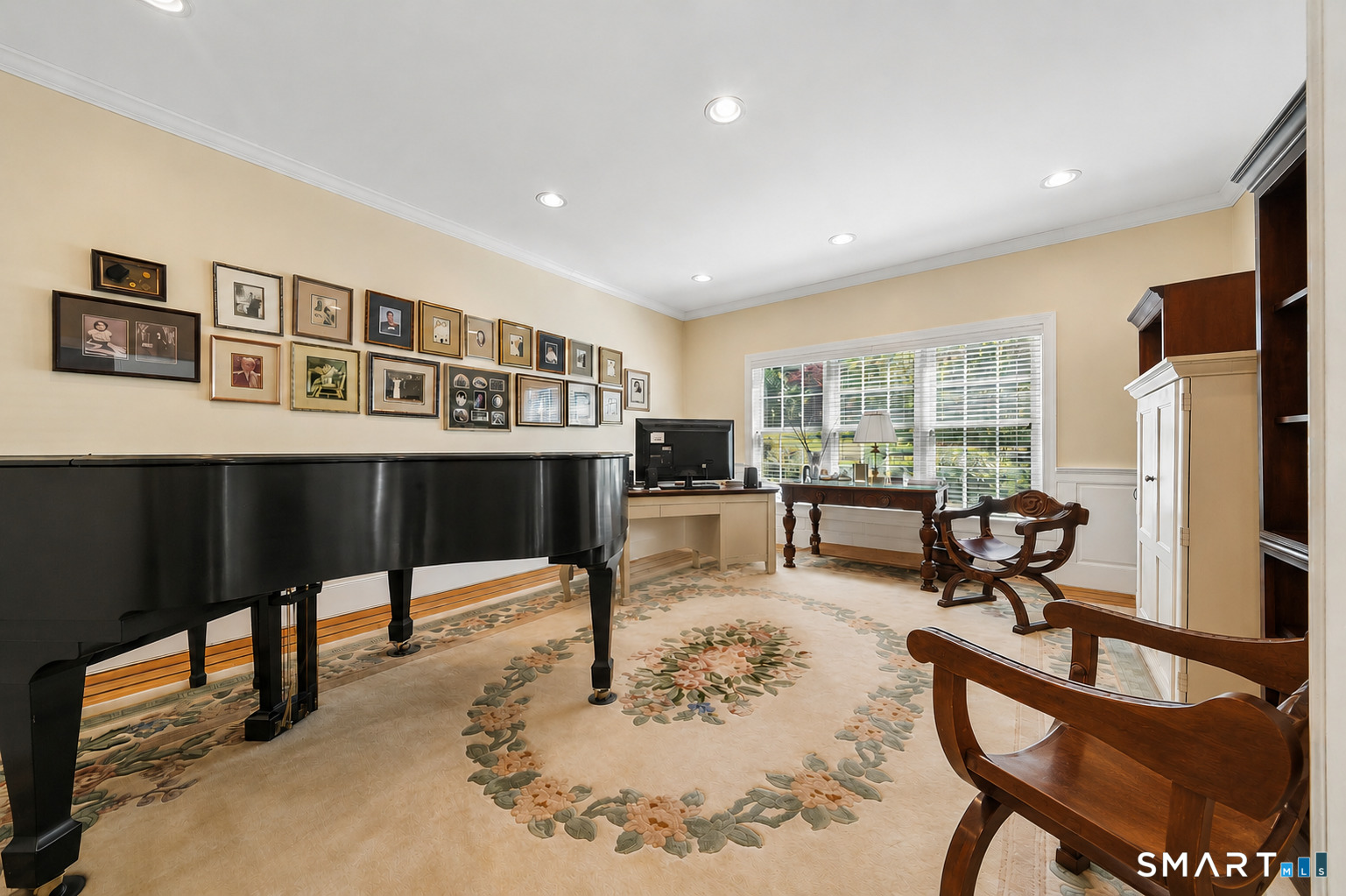 132 East Hunting Ridge Road Stamford, CT 06903 - Photo 14 of 29