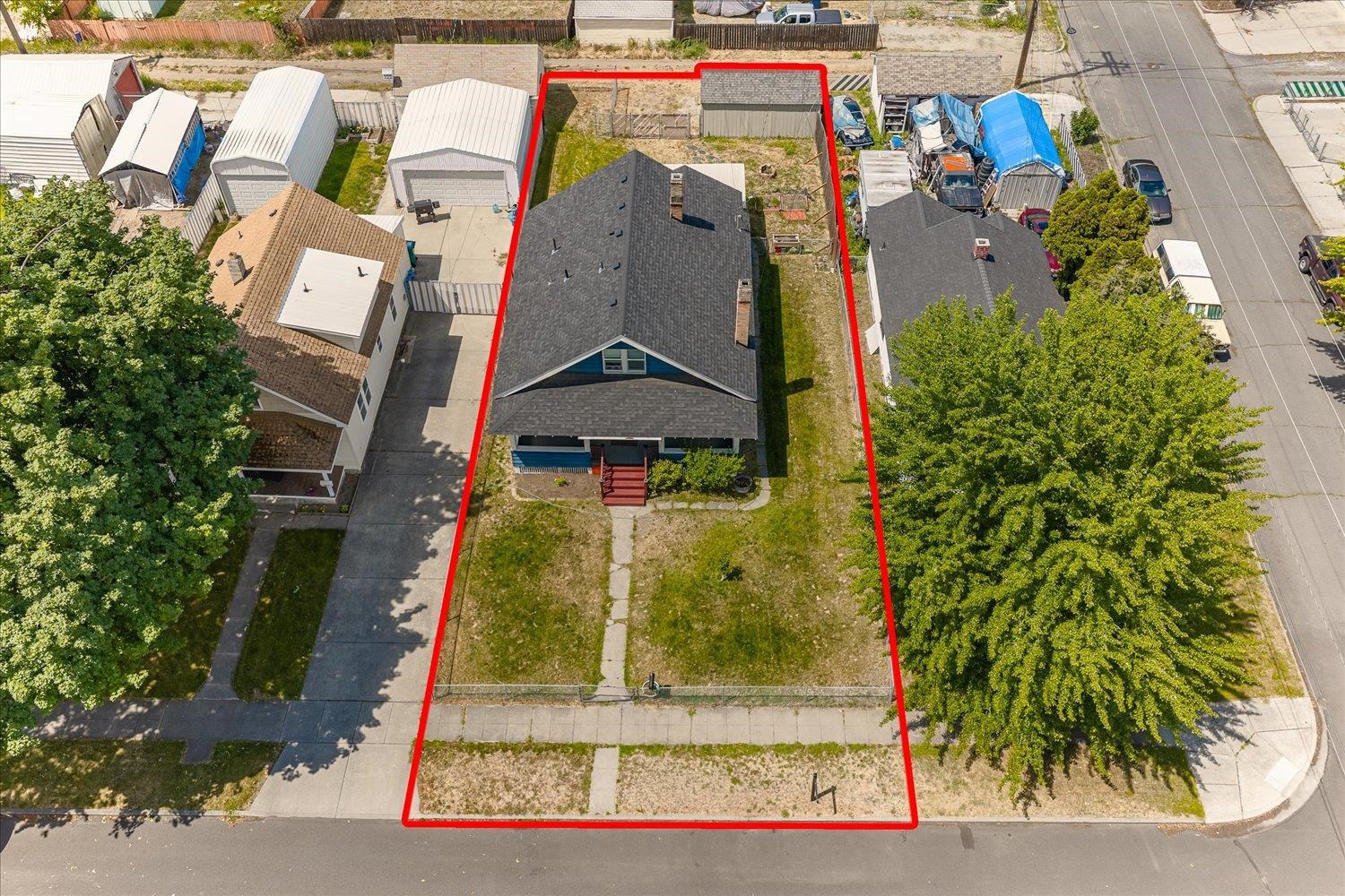 5621 North Post Street Spokane, WA 99205 - Photo 5 of 42