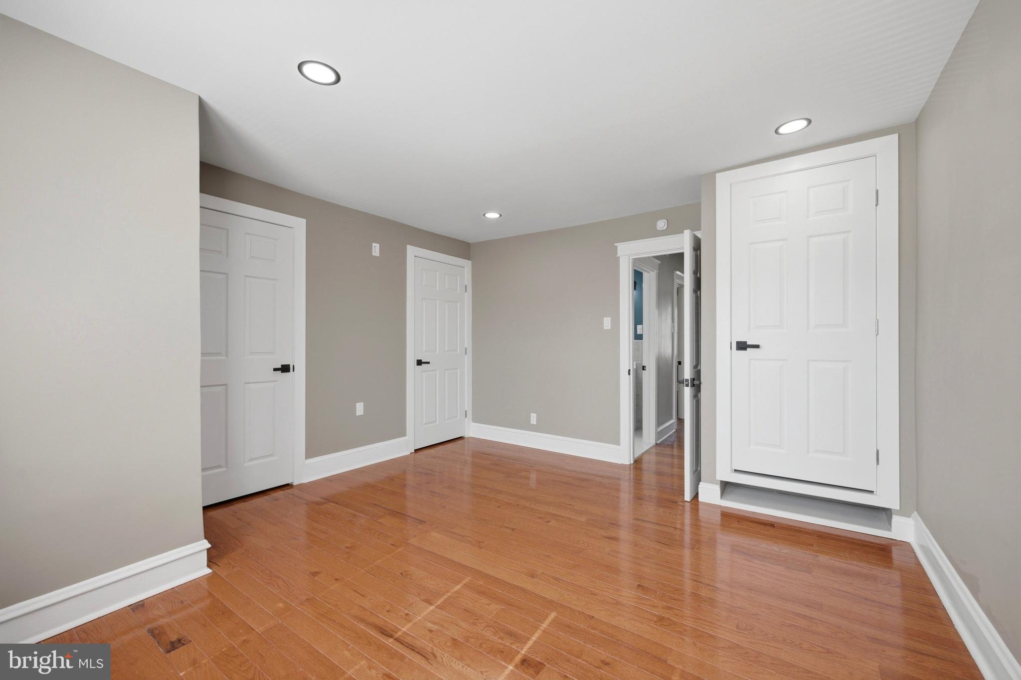 7043 Radbourne Road Upper Darby, PA 19082 - Photo 12 of 23