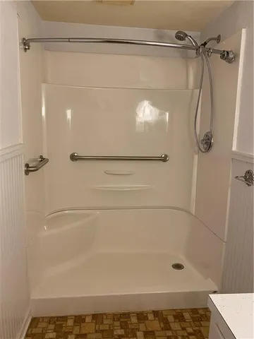 $125,000 | 717 North Houston Street, Adrian, MO 64720