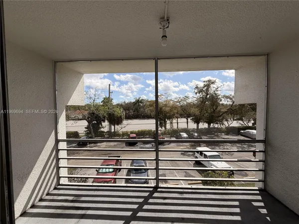 $1,600 | 4255 North University Drive, Unit 310, Sunrise, FL 33351